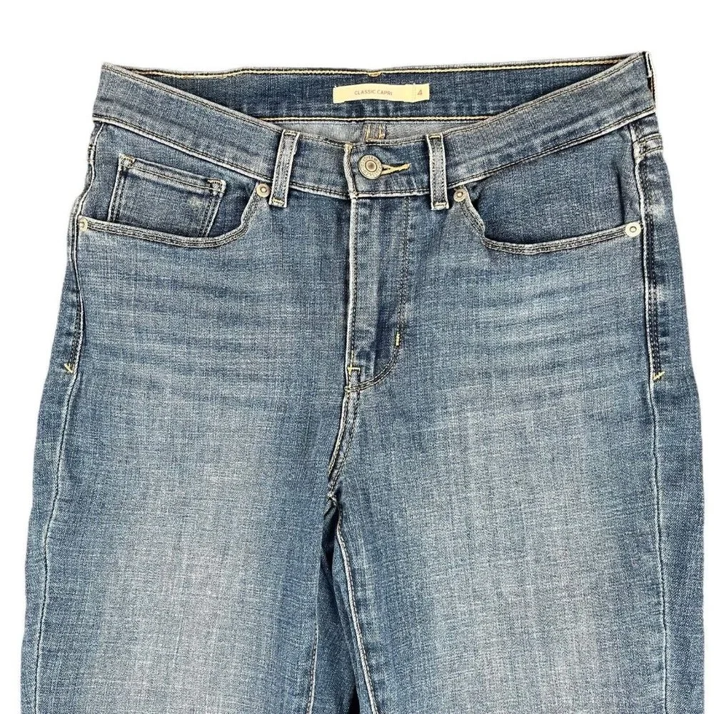 Levi's Jeans Classic Capri Blue High‎ Rise Stretch Denim Pants Women's Size 4